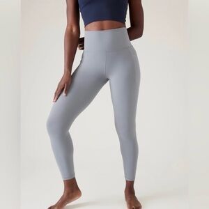 Athleta Salutation Stash 7/8 Tight NWT Costal Blue Light Slate Grey XS, S 531321